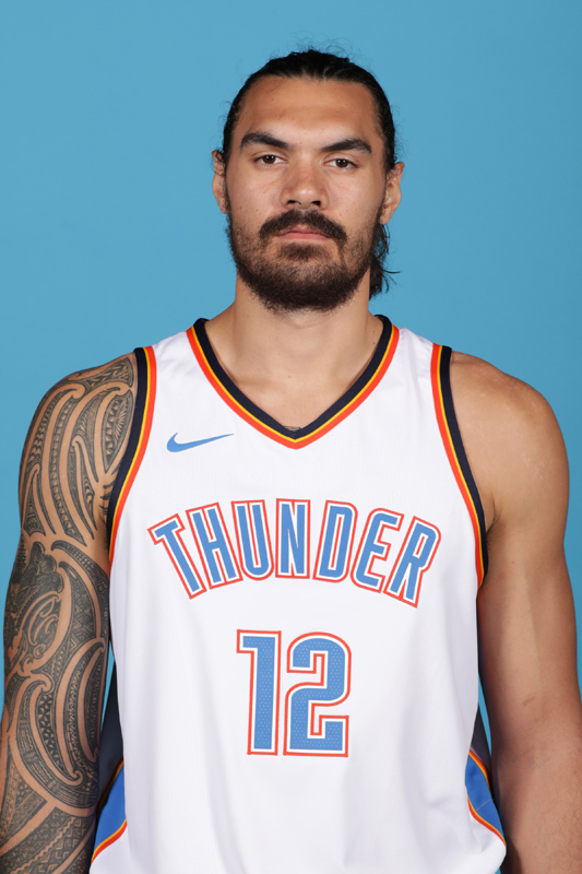 巴萨拖欠拜仁2000万莱万转会费？德雷森：已经付清了（德雷森回应巴萨欠款传闻：莱万转会费2000万已结清）