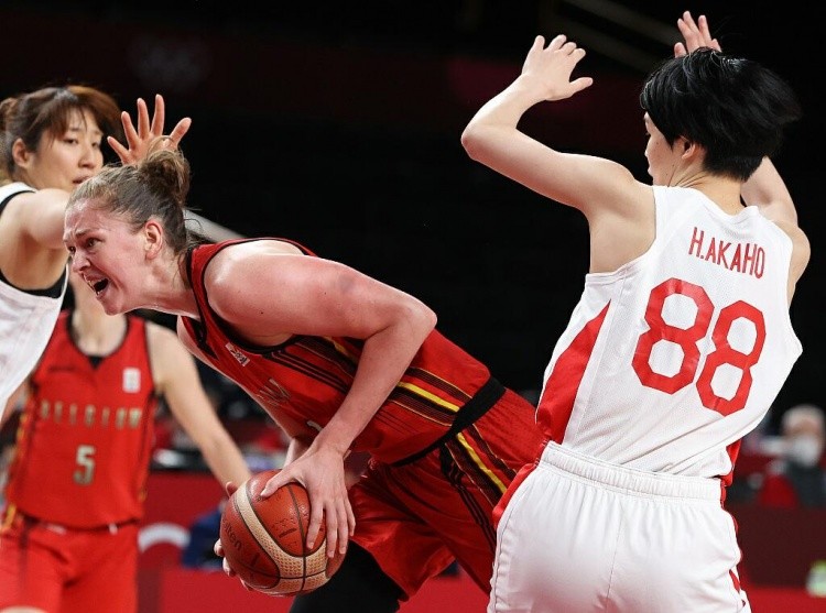 斯皮纳塞：圣西罗首秀是所有孩子的梦想；我的特点更像图拉姆（斯皮纳塞：能在圣西罗完成处子秀是每个孩子的憧憬；我的风格更接近图拉姆）