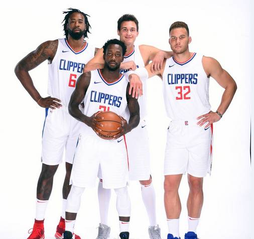 巴媒：米兰已表达对乌戈-索萨的兴趣，科林蒂安正在等待报价（巴媒：AC米兰有意引进乌戈-索萨，科林蒂安等待正式报价）