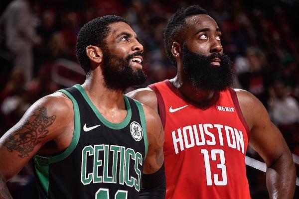 一起出众，瓦科为山东泰山官方合作伙伴一汽大众录制祝福视频（携手出彩，瓦科为山东泰山官方伙伴一汽大众送上祝福视频）